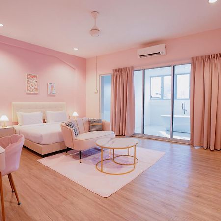 Pink Cabana Hotel George Town Exteriér fotografie