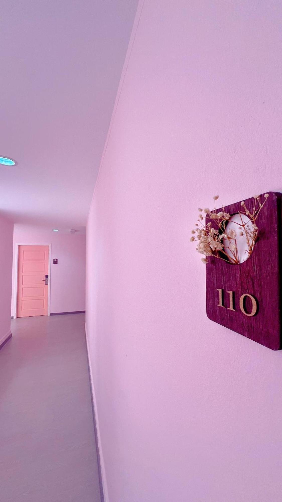 Pink Cabana Hotel George Town Exteriér fotografie
